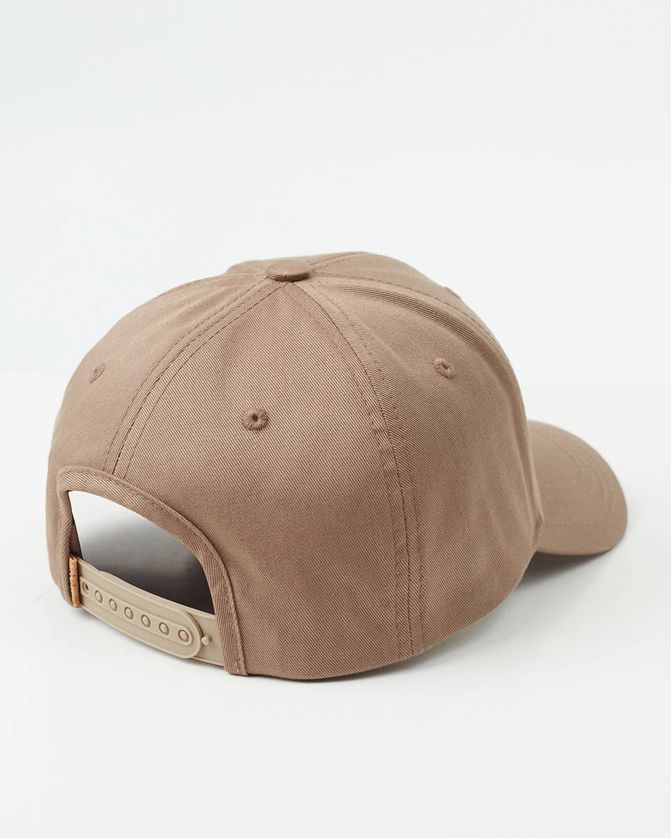 Peru Embroidered Llama Elevation Hat - Image 3